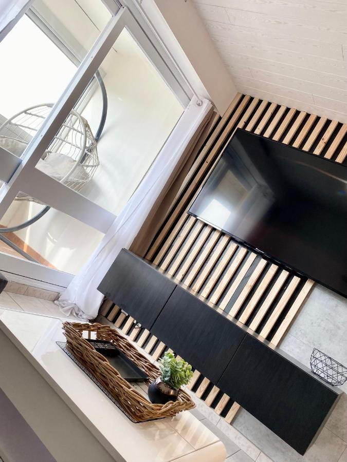 Magnifique Appartement 2 Pieces A Deux Pas De La Plage 圣伊莱尔·德列 外观 照片